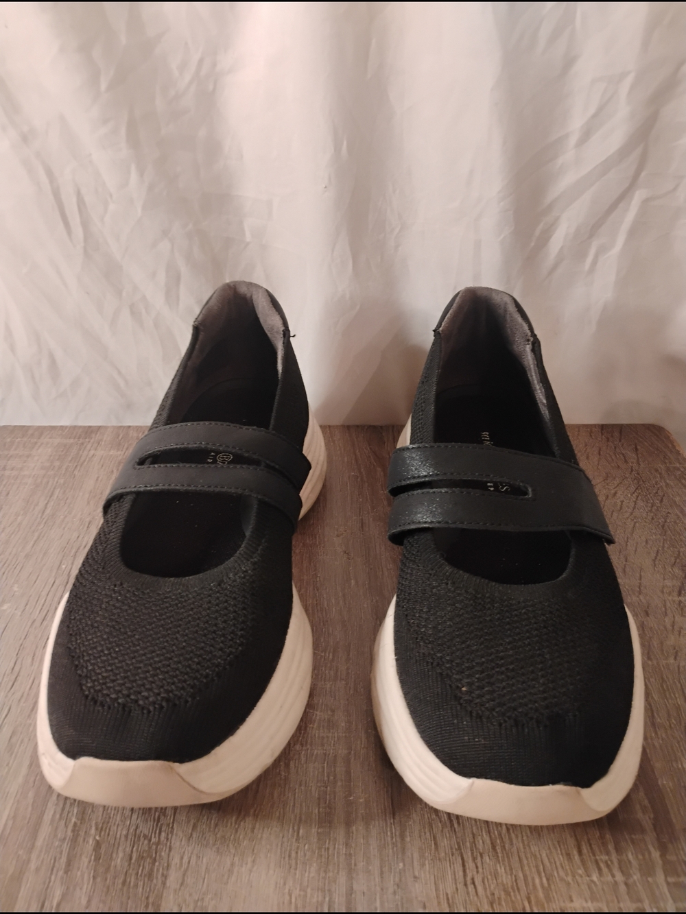 Life Stride B zees Air Step Mary Jane Shoe